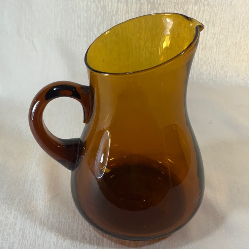 Vintage Hand Blown Amber Glass Pitcher Applied Handle Bubbles Smooth Pontil 8”